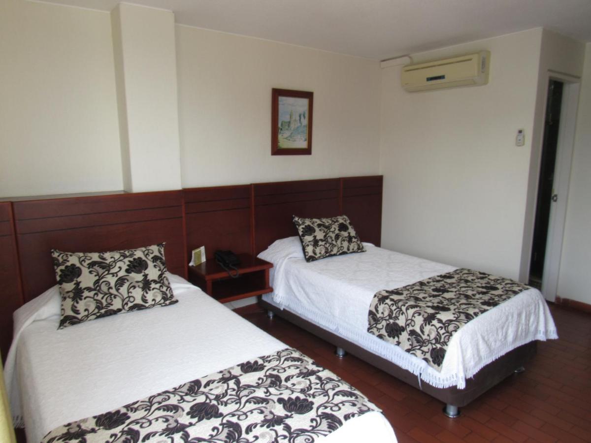 Hotel Don Lolo فيلافيسينسيو المظهر الخارجي الصورة